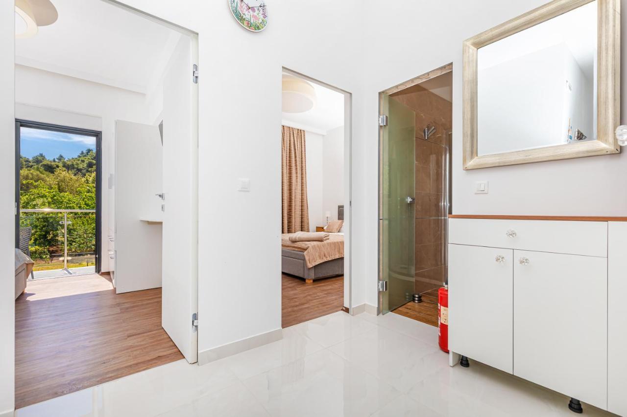 ロプドCasa Bellaアパートメント エクステリア 写真